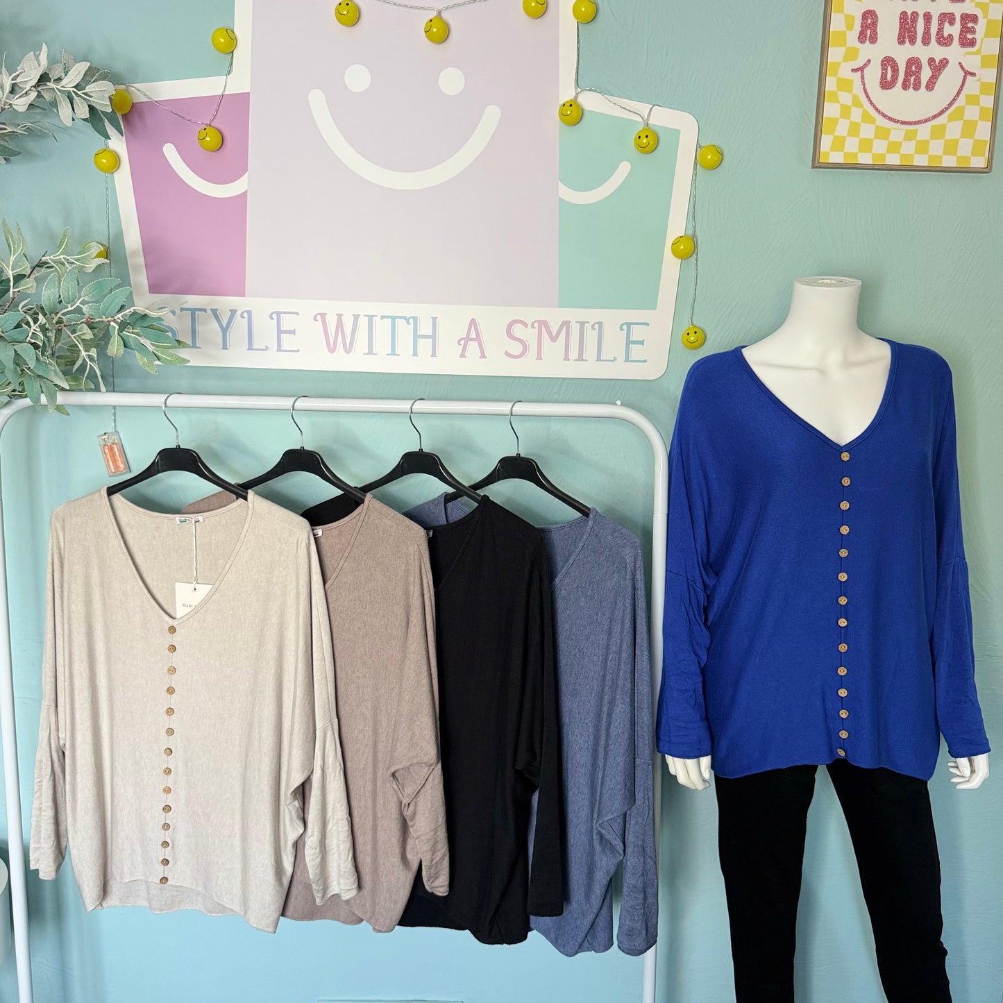 Elodie - Basic Plain V Neck Fine Knit Jumper - Womenswear Knitwear Long Sleeve Vneck.