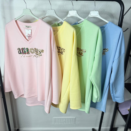 Betty - Amour Detail Oversized Sweatshirt Womenswear Long Sleeve Vneck