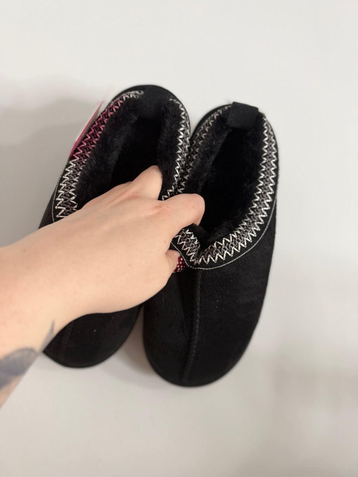 Flat formed UGG Style Slippers