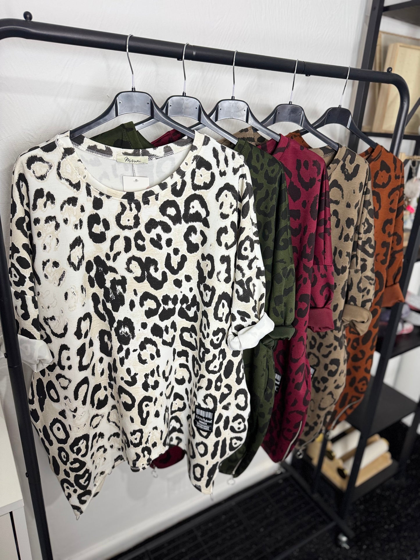 Nelly Autumn - Oversized Leopard Top With Side Zips
