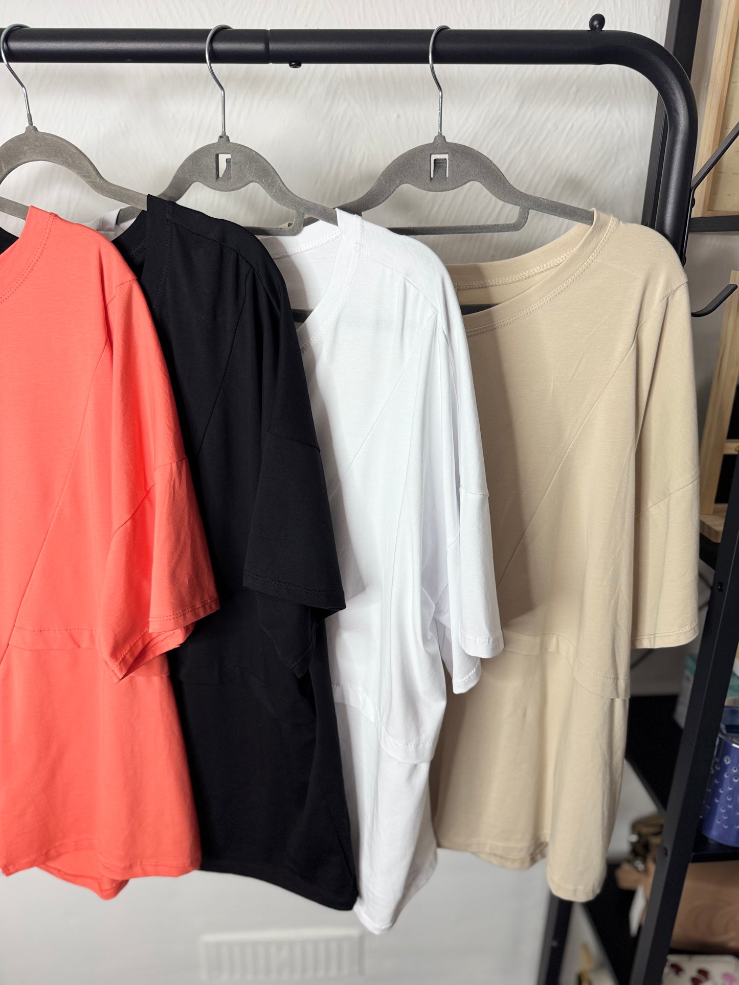 Monica - Pocket Detail T shirt