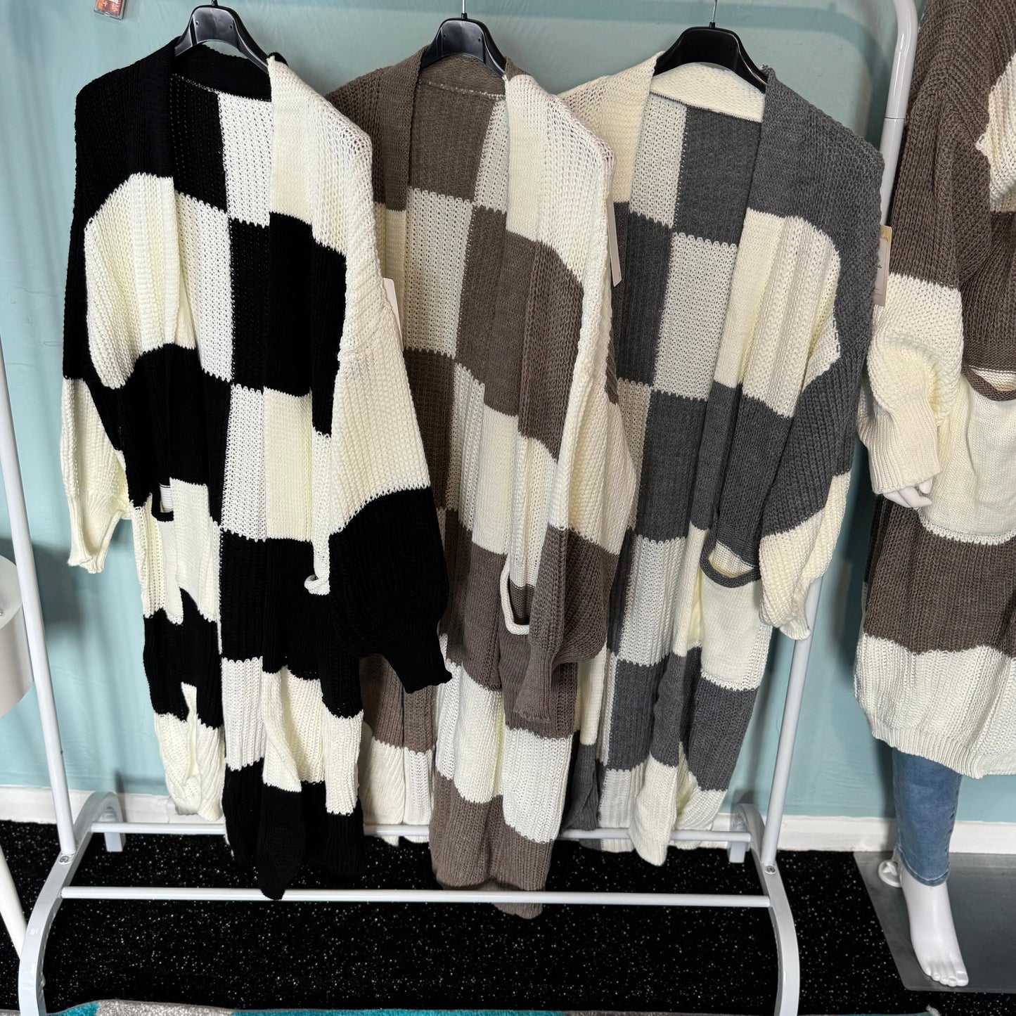 Sandy - Colour Block Long Line Balloon Sleeve Cardigan With Pockets - up to a Uk 24