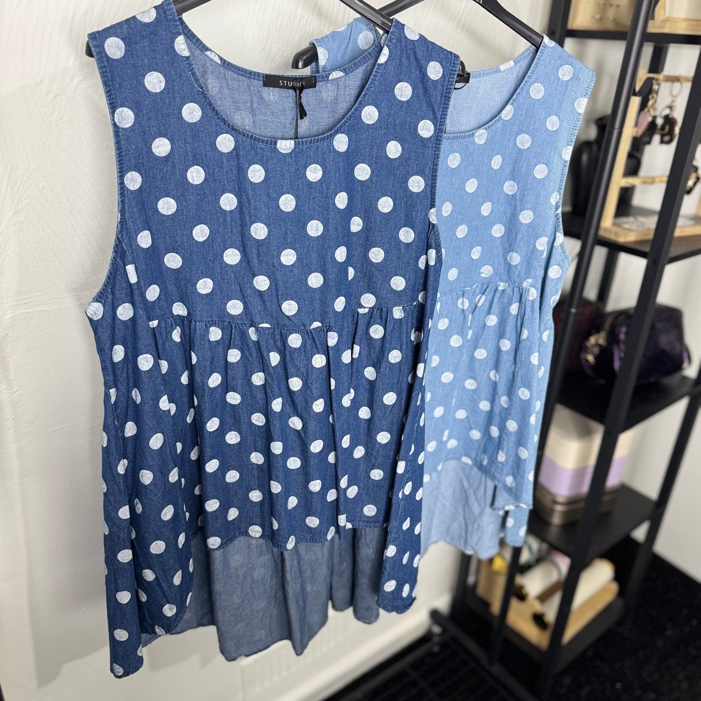 Hermione - Polka Dot Dipped Hem Top