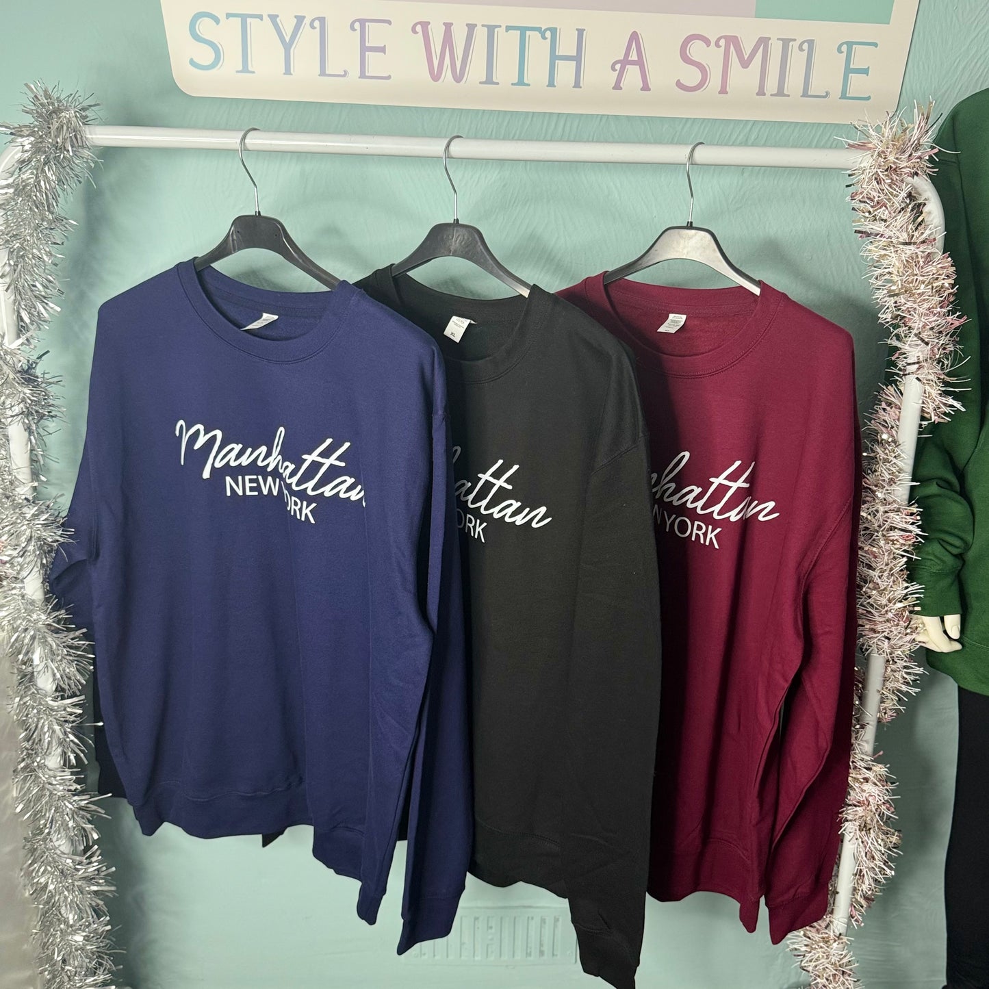 Winnie - Manhattan Oversized Fleeced Lined Sweatshirt -  Womenswear Crewneck.