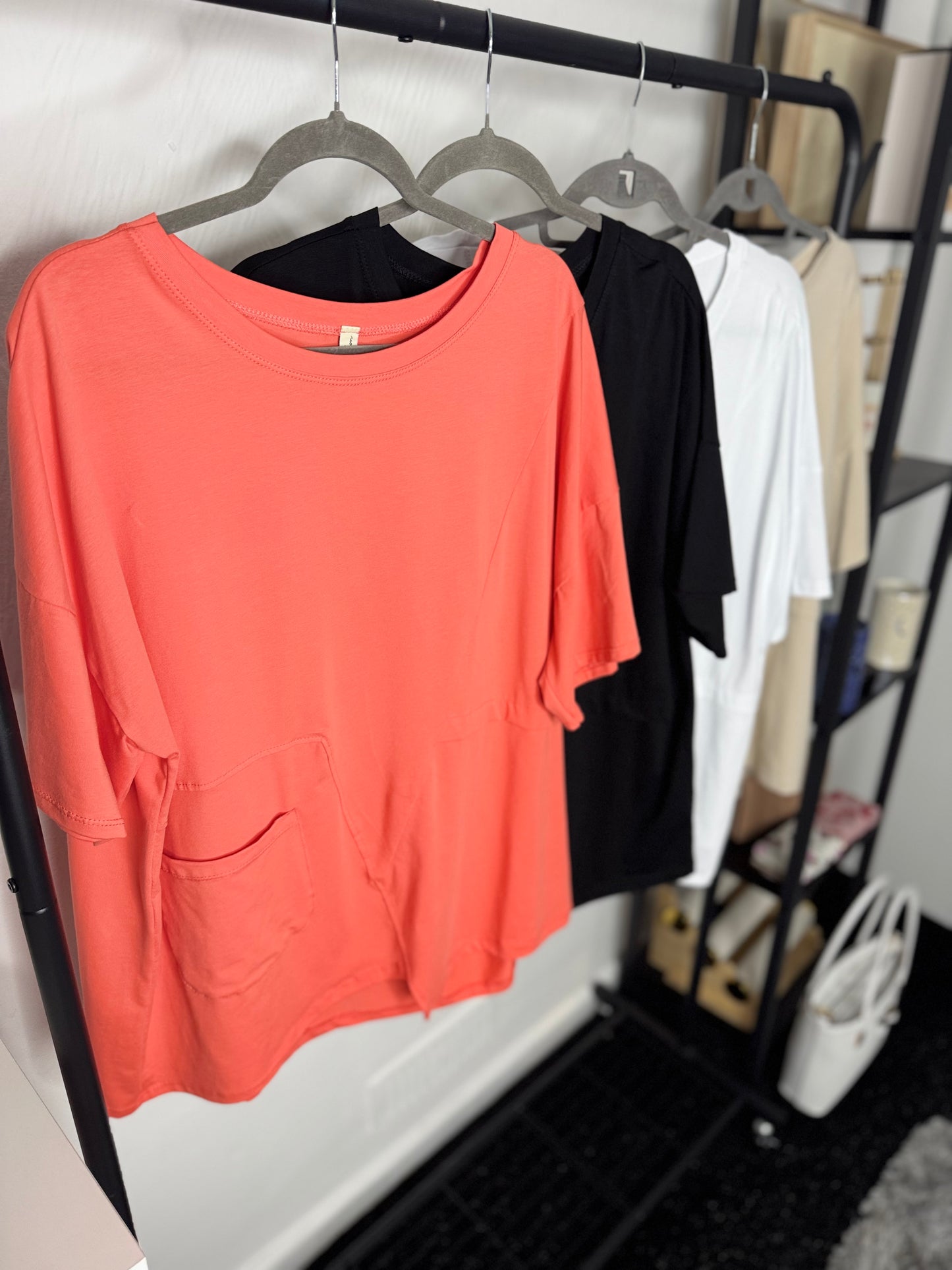 Monica - Pocket Detail T shirt