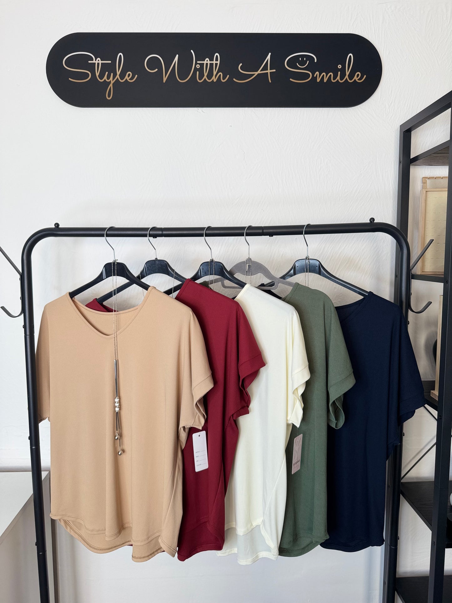 Maddie - Ribbed V Neck Top