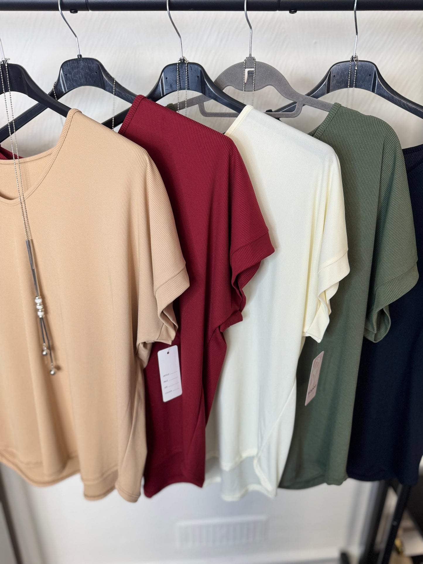 Maddie - Ribbed V Neck Top