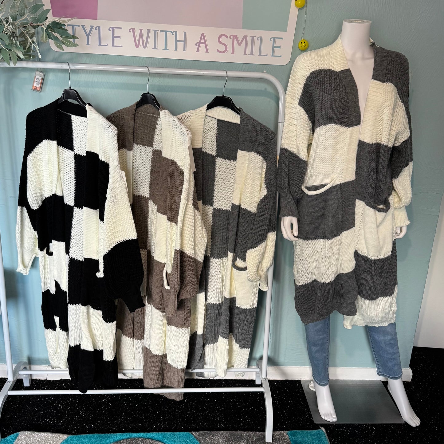 Sandy - Colour Block Long Line Balloon Sleeve Cardigan With Pockets - up to a Uk 24