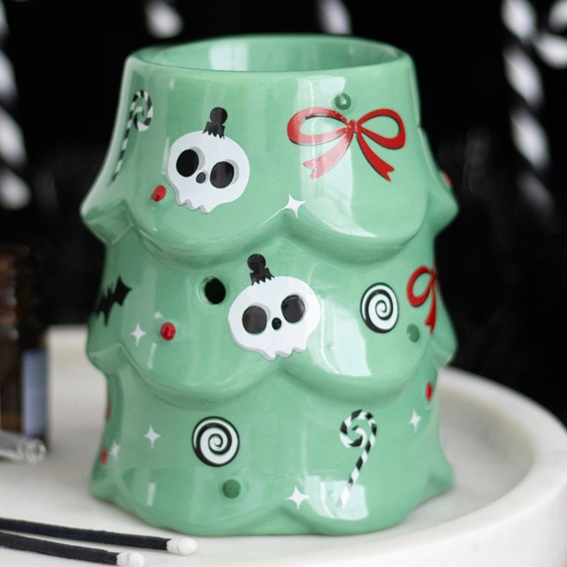 Creepy Christmas Tree Oil & Wax burner