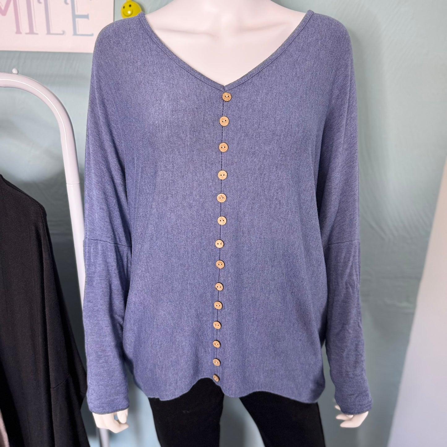 Elodie - Basic Plain V Neck Fine Knit Jumper - Womenswear Knitwear Long Sleeve Vneck.