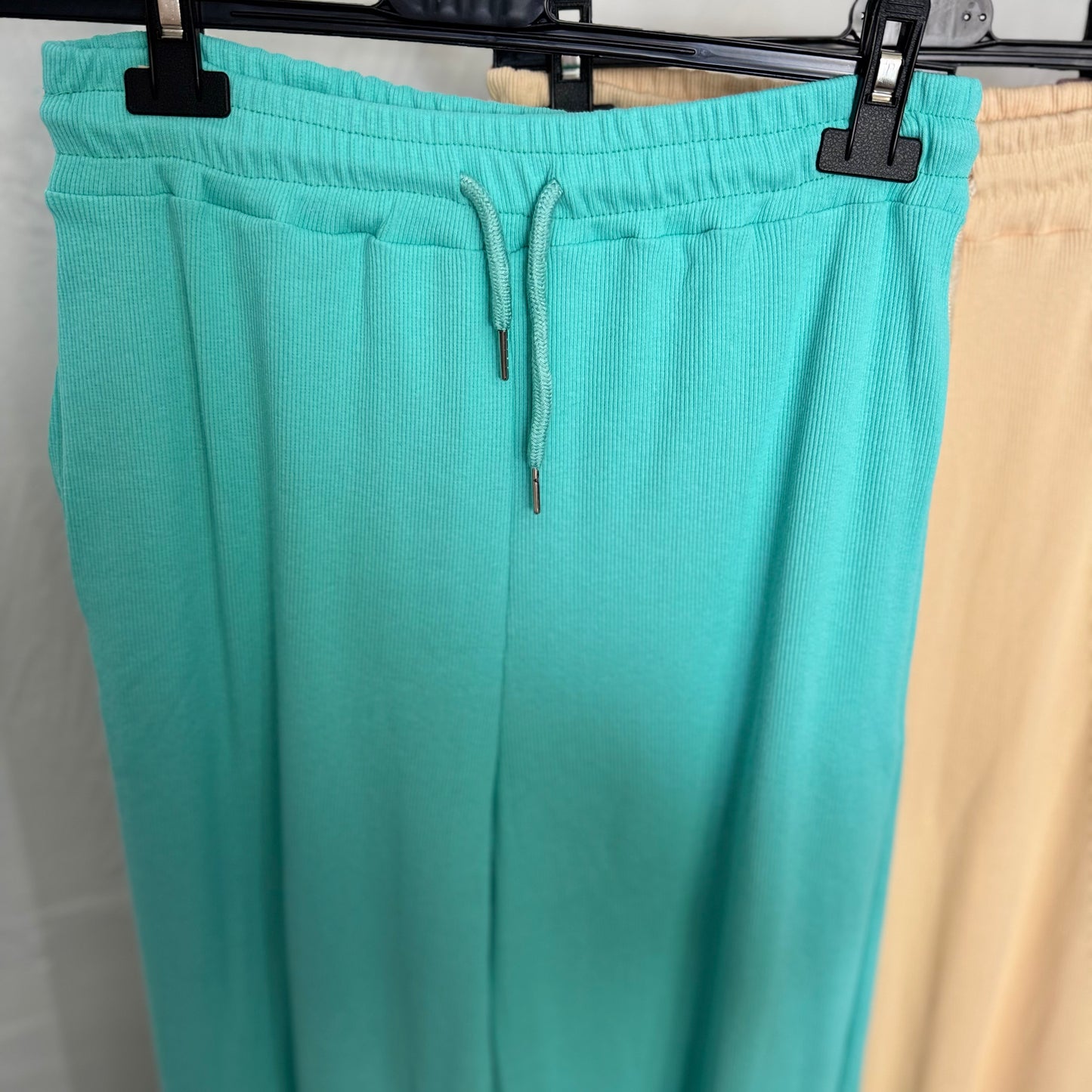 Betsy - Ripped Wide Leg Joggers