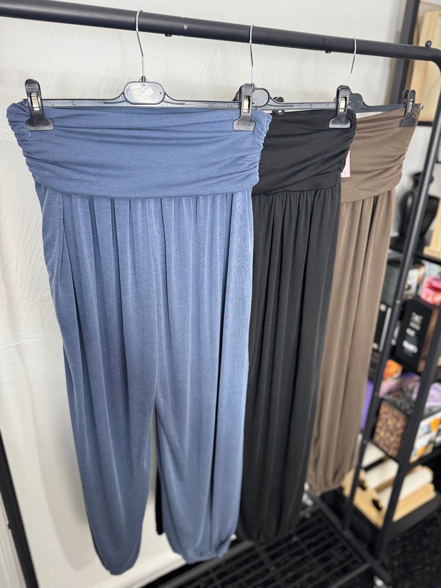Meredith - Ribbed Harem Cuffed Trousers