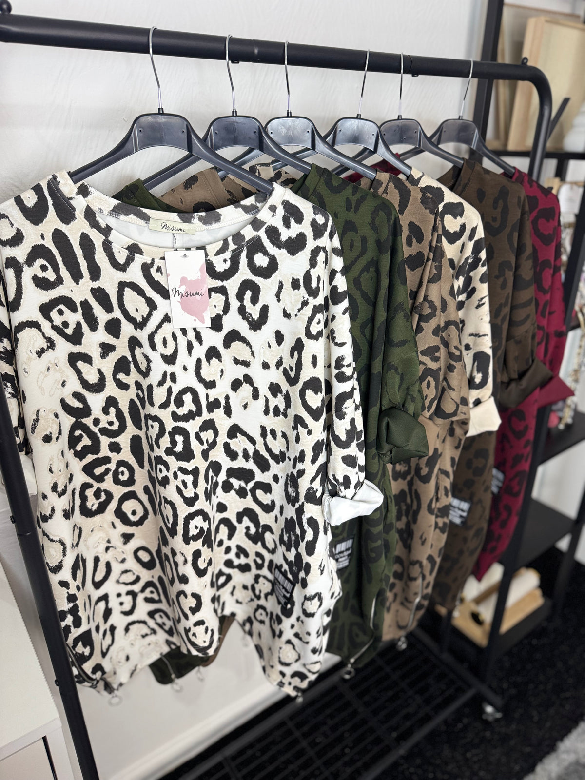 Nelly Autumn - Oversized Leopard Top With Side Zips